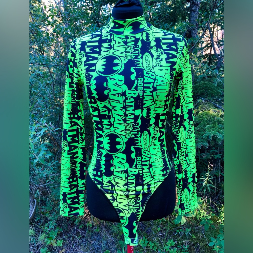 Forever 21 Neon Green Black Batman Graphic Long Sleeve Bodysuit Size S